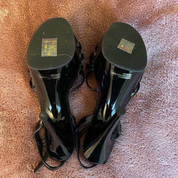 Pleasers black strappy heels - Picture 5 of 5